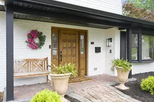 5260 Autumnwood Dr, Sycamore Township, OH 45242 - Photo 2