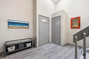 6534 Timberwolf Ct, West Chester, OH 45069 - Photo 2