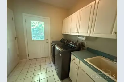 5776 Kensington Ridge Drive, Anderson Township, OH 45230 - Photo 18