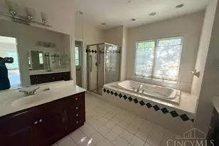 5776 Kensington Ridge Dr, Anderson Township, OH 45230 - Photo 22