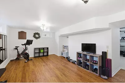 5600 Arnsby Place, Cincinnati, OH 45227 - Photo 36