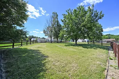 1559 Clearbrook Lane, Batavia Township, OH 45102 - Photo 8