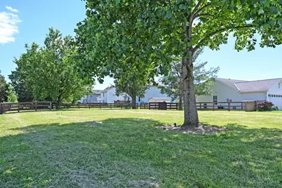 1559 Clearbrook Lane, Batavia Township, OH 45102 - Photo 4