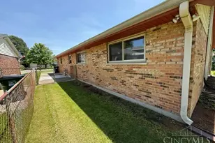 9075 Tripoli Dr, Colerain Township, OH 45251 - Photo 28