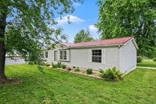 6657 Wizard Of Oz Way, Hillsboro, OH 45133 - Photo 2