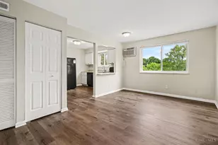 3025 Westwood Northern Blvd, Cincinnati, OH 45211 - Photo 8