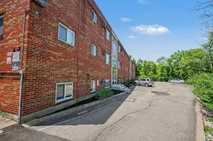 3025 Westwood Northern Blvd, Cincinnati, OH 45211 - Photo 2
