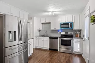 2891 Butterwick Dr, Colerain Township, OH 45251 - Photo 8