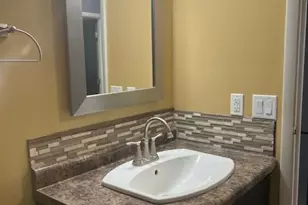 2020 S Breiel Blvd, Middletown, OH 45044 - Photo 2