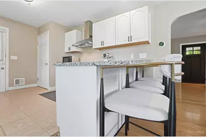 4157 Paxton Woods Lane, Cincinnati, OH 45209 - Photo 24