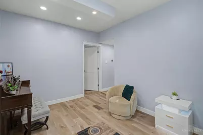 2855 Shaffer Avenue, Cincinnati, OH 45211 - Photo 14