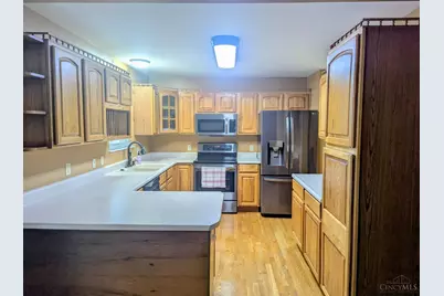 6250 Deerhaven Lane, Miami Township, OH 45140 - Photo 4