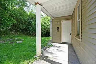 1899 Biegler Street, Cincinnati, OH 45214 - Photo 4