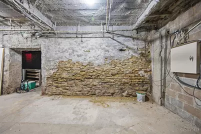 1338 Vine Street, Cincinnati, OH 45202 - Photo 34