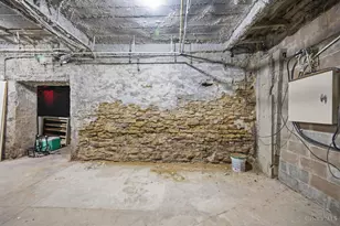 1338 Vine St, Cincinnati, OH 45202 - Photo 34