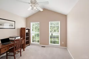 1126 Hayward Cir, Miami Township, OH 45150 - Photo 8