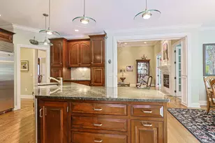 35 Frick Ct, Glendale, OH 45246 - Photo 14