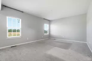 5989 Outlook Ct, Hamilton Township, OH 45152 - Photo 8