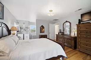 949 Redway Ave, Cincinnati, OH 45229 - Photo 22