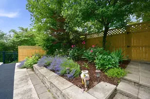 949 Redway Ave, Cincinnati, OH 45229 - Photo 38
