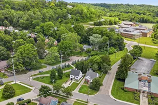 3818 Pocahontas Ave, Mariemont, OH 45227 - Photo 2