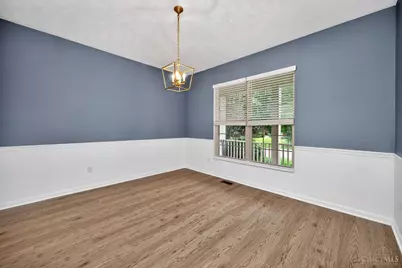 218 Heffron Circle, Hamilton Township, OH 45039 - Photo 8