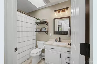 4921 Sir Gregory Way, Middletown, OH 45044 - Photo 22
