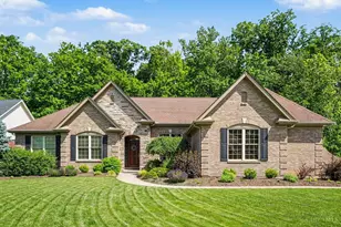 1278 Ridgewood Dr, Miami Township, OH 45140 - Photo 1