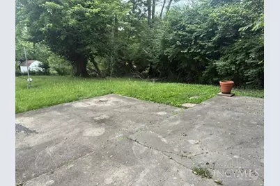 9585 Ridgemoor Avenue, Colerain Township, OH 45231 - Photo 12