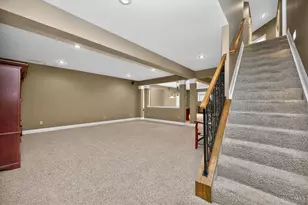 6643 Greenoak Dr, Green Township, OH 45248 - Photo 24