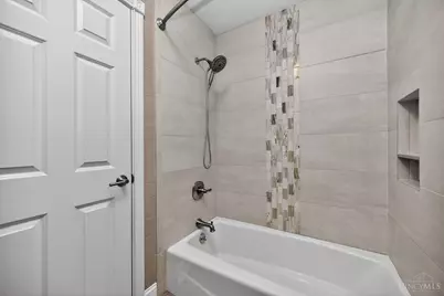 6643 Greenoak Drive, Green Township, OH 45248 - Photo 22