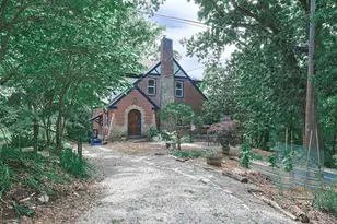 1649 Robinson Cir, Cincinnati, OH 45223 - Photo 2