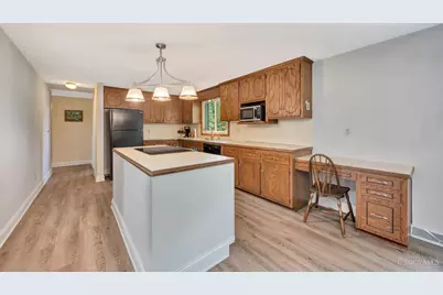3908 Elm Tree Road, Sugarcreek Twp, OH 45068 - Photo 10