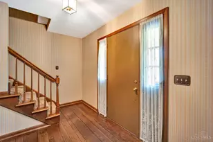 2865 Countrylake Dr, Cincinnati, OH 45233 - Photo 4