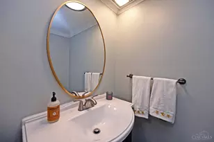 4704 Whetsel Ave, Cincinnati, OH 45227 - Photo 14