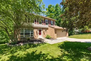 1267 Mills Pointe Ct, Batavia, OH 45103 - Photo 1