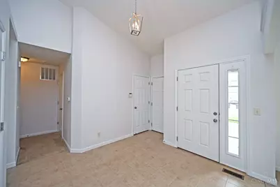 833 Linden Creek, Hamilton Township, OH 45152 - Photo 4