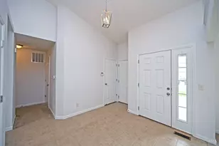 833 Linden Creek, Hamilton Township, OH 45152 - Photo 4