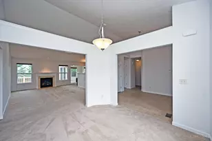 833 Linden Creek, Hamilton Township, OH 45152 - Photo 8