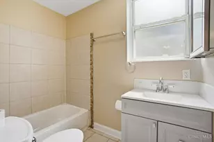 2429 Robertson Ave, Cincinnati, OH 45212 - Photo 42