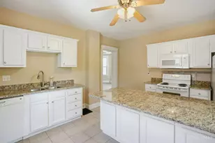 2429 Robertson Ave, Cincinnati, OH 45212 - Photo 22