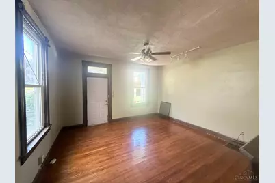 718 Greenwood Avenue, Cincinnati, OH 45229 - Photo 4