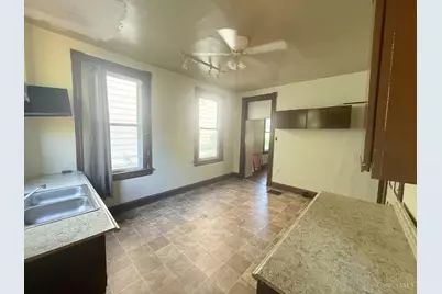 718 Greenwood Avenue, Cincinnati, OH 45229 - Photo 6