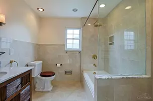 9960 Walnutridge Ct, Symmes Township, OH 45242 - Photo 30