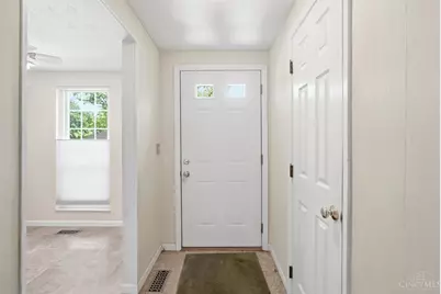 10845 Lake Thames Drive, Sycamore Township, OH 45242 - Photo 2