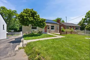 928 Oak Ave, Wyoming, OH 45215 - Photo 2