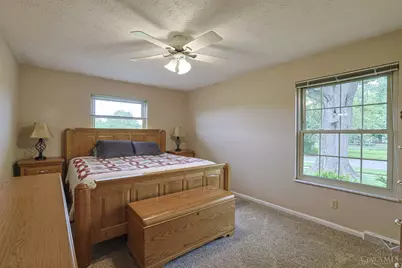 2061 Edinburg Lane, Fairfield, OH 45014 - Photo 16
