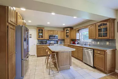 2061 Edinburg Lane, Fairfield, OH 45014 - Photo 10
