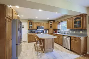 2061 Edinburg Ln, Fairfield, OH 45014 - Photo 10