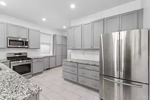 249 McCullough St, Cincinnati, OH 45226 - Photo 8